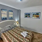 Wonderstays Chalet El Naranjo